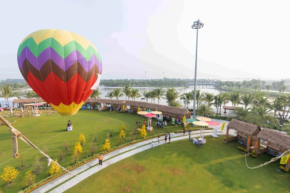 Khám Phá Công Viên Ánh Sáng Vinhomes Grand Park - Điểm Đến Đẳng Cấp Tại TP.HCM