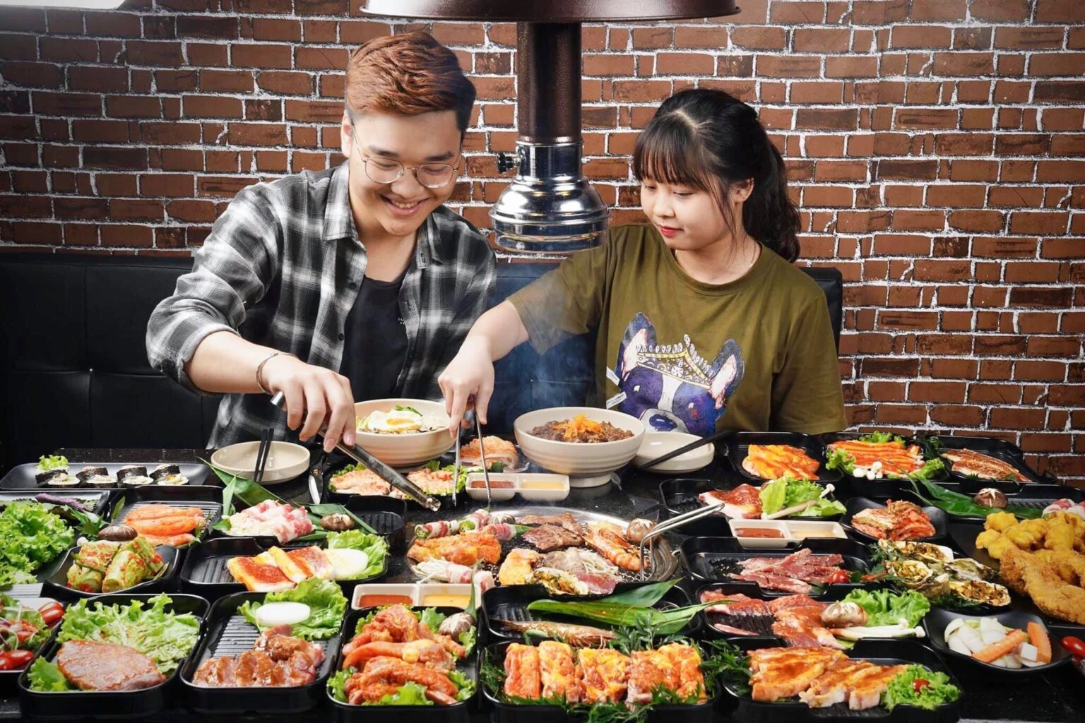 TOP 20 quán buffet nướng Hà Nội view xịn sò, ăn là ghiền | Vincom | Vincom
